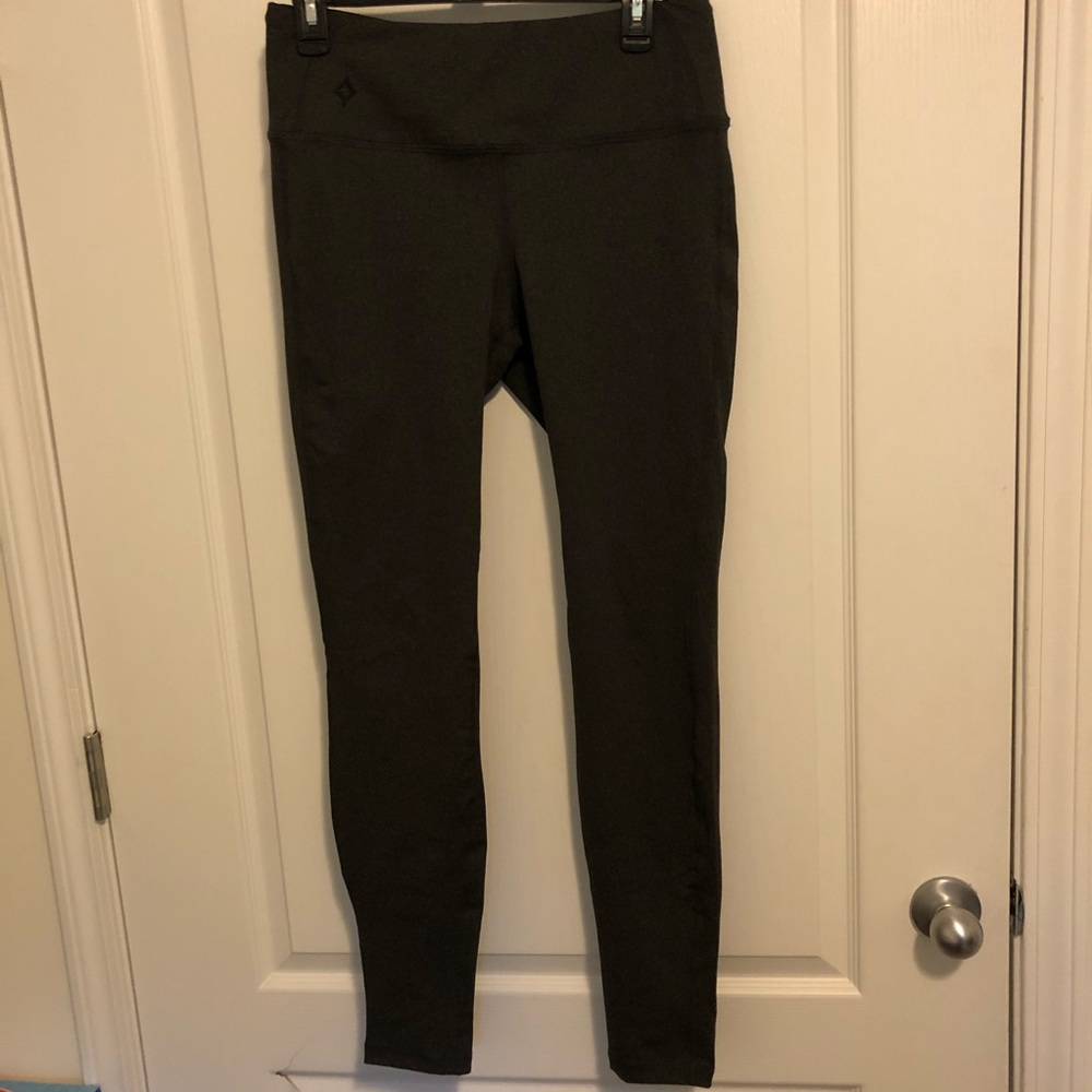 Stonewear Leggings